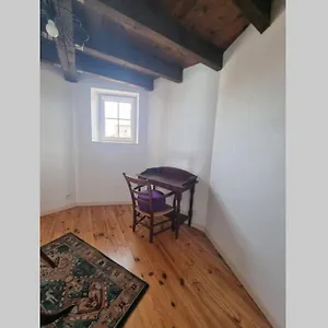 Exceptionnel 4 étoiles Hyper Centre 65 M2 Au 4ème étage Sans Ascenseur Avec Une Tour Du 12ème Siècle , Albi France