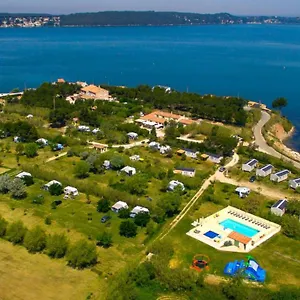 Camping Tikayan Felix De La Bastide, Saint-Mitre-les-Remparts