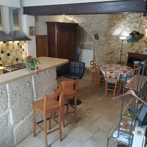 Villa La Mauricette - Centre Village, Wi-fi, Cachet, Pélissanne